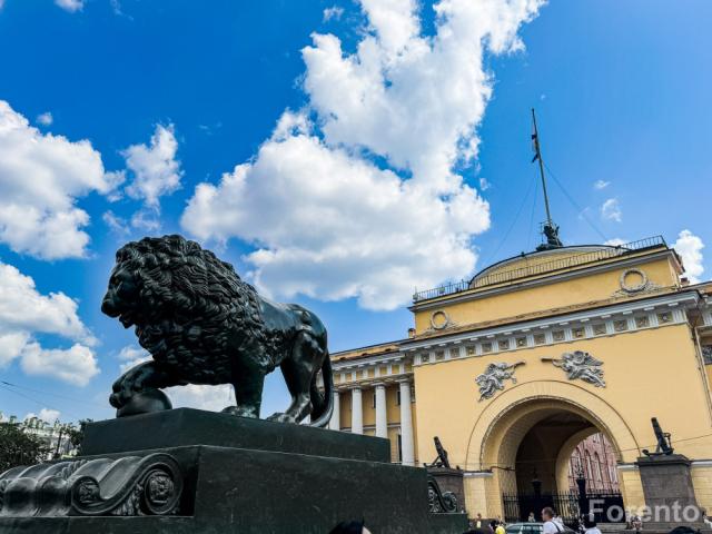 Пристань "Спуск со львами"