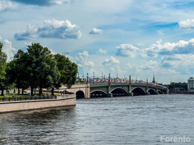 Троицкий мост