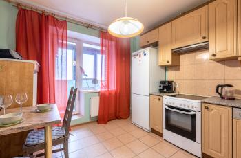 Апартаменты на Академке