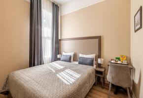 Отель Lotman Boutique Hotel / Лотман Бутик