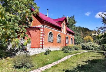 Дом в Горно-Алтайске