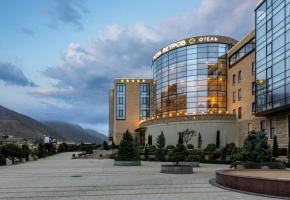 Гостиница в Верхнем Фиагдоне