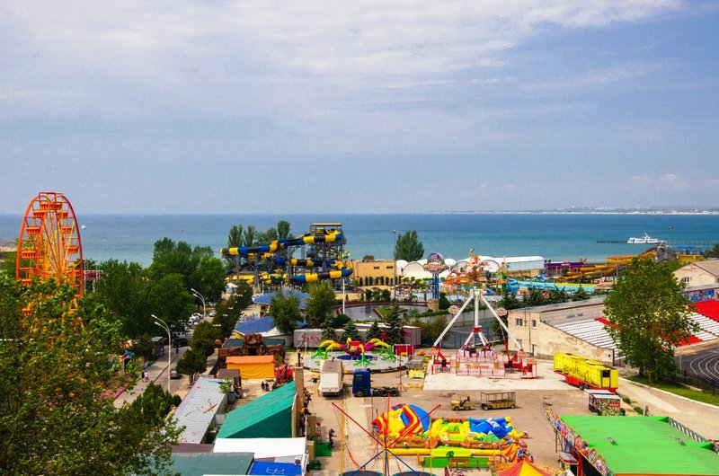 Парк имени 30-летия победы анапа. Анапа парк 30 летия победы аттракционы. Парк 300 летия победы анапа. Парке 30 летия победы анапа. Парке 30 летия победы анапа.