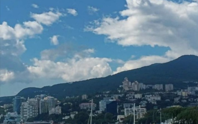 Фото 3-9878500