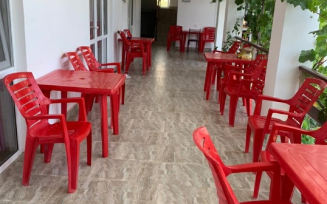 Фото 4-9608044