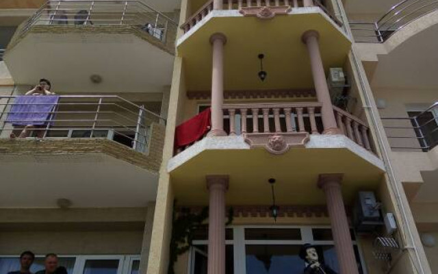Фото 3-9552646