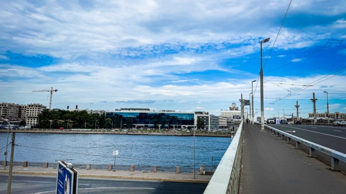 Мост Александра Невского